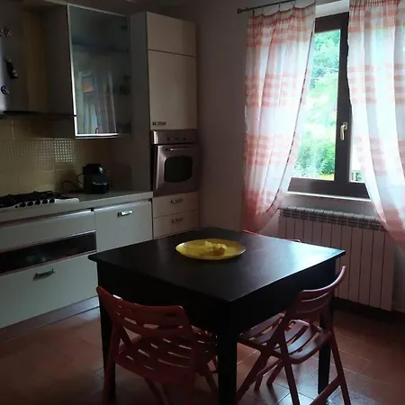 Nel Tra Cinque Terre E Versilia Apartment *